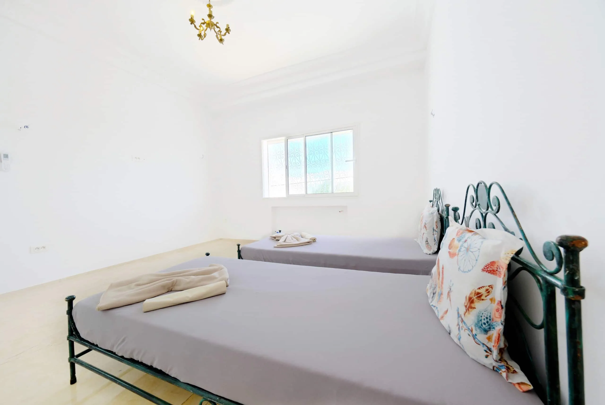The twin bedroom